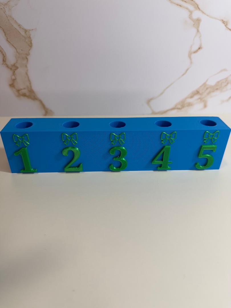 Blue pen display