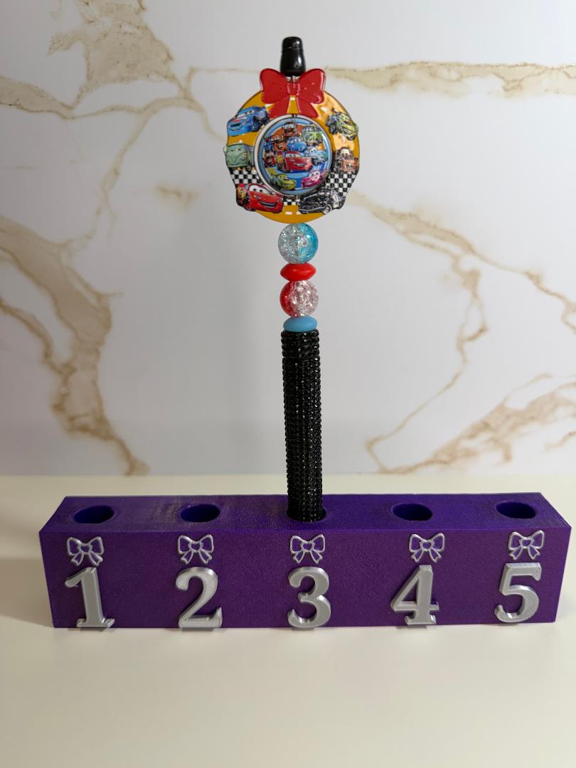 Numbered pen display