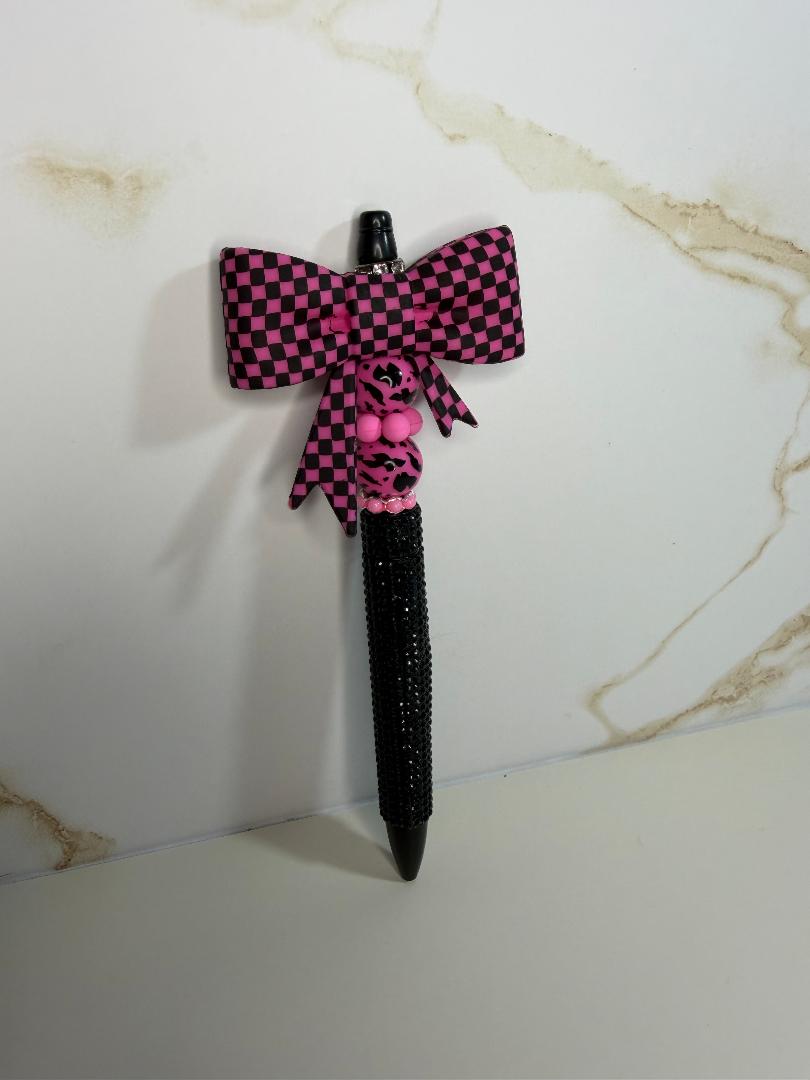 Pink checkered bow
